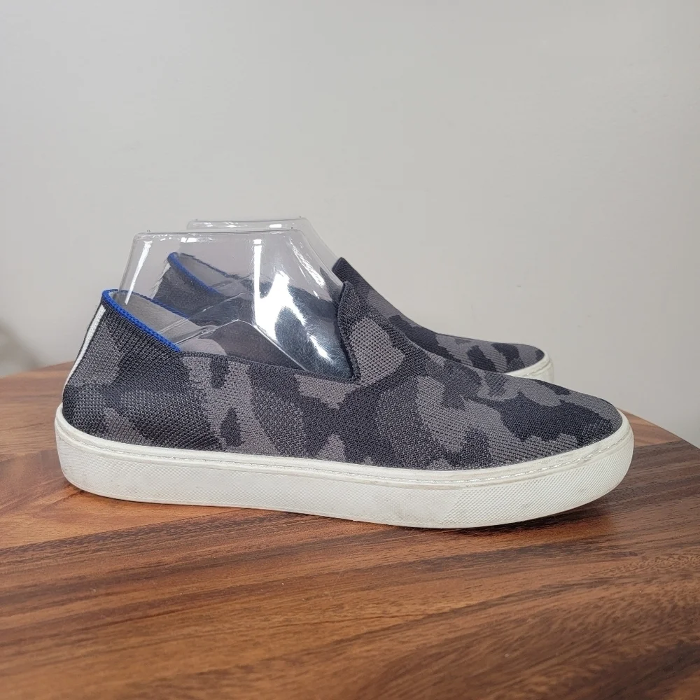 Rothys Camouflage Slip-On Sneakers Size 8.5 Recycled Knit Loafers Casual